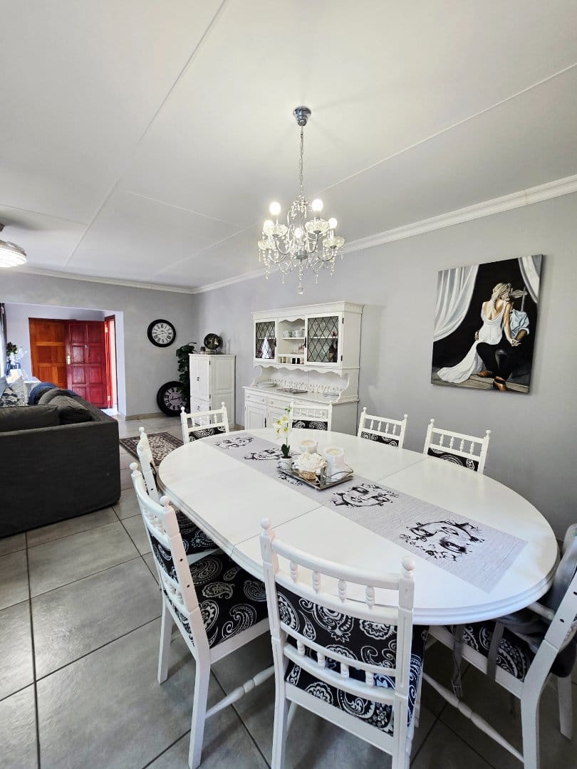 3 Bedroom Property for Sale in Flamwood North West